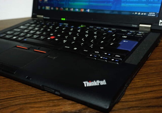 Lenovo-ThinkPad-T410-Bawa-Layar-Berteknologi-LED-Backlit-Cek.jpg