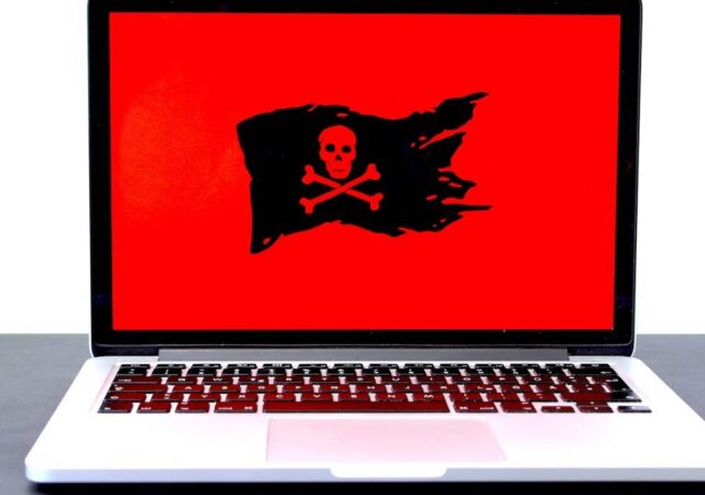 Tanda-Laptop-Terkena-Spyware-yang-Harus-Anda-Kenali.jpg