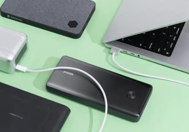 powerbank laptop cover