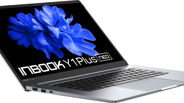 laptop windows 11 banner