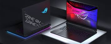 ROG Strix SCAR 16/18 2025 1