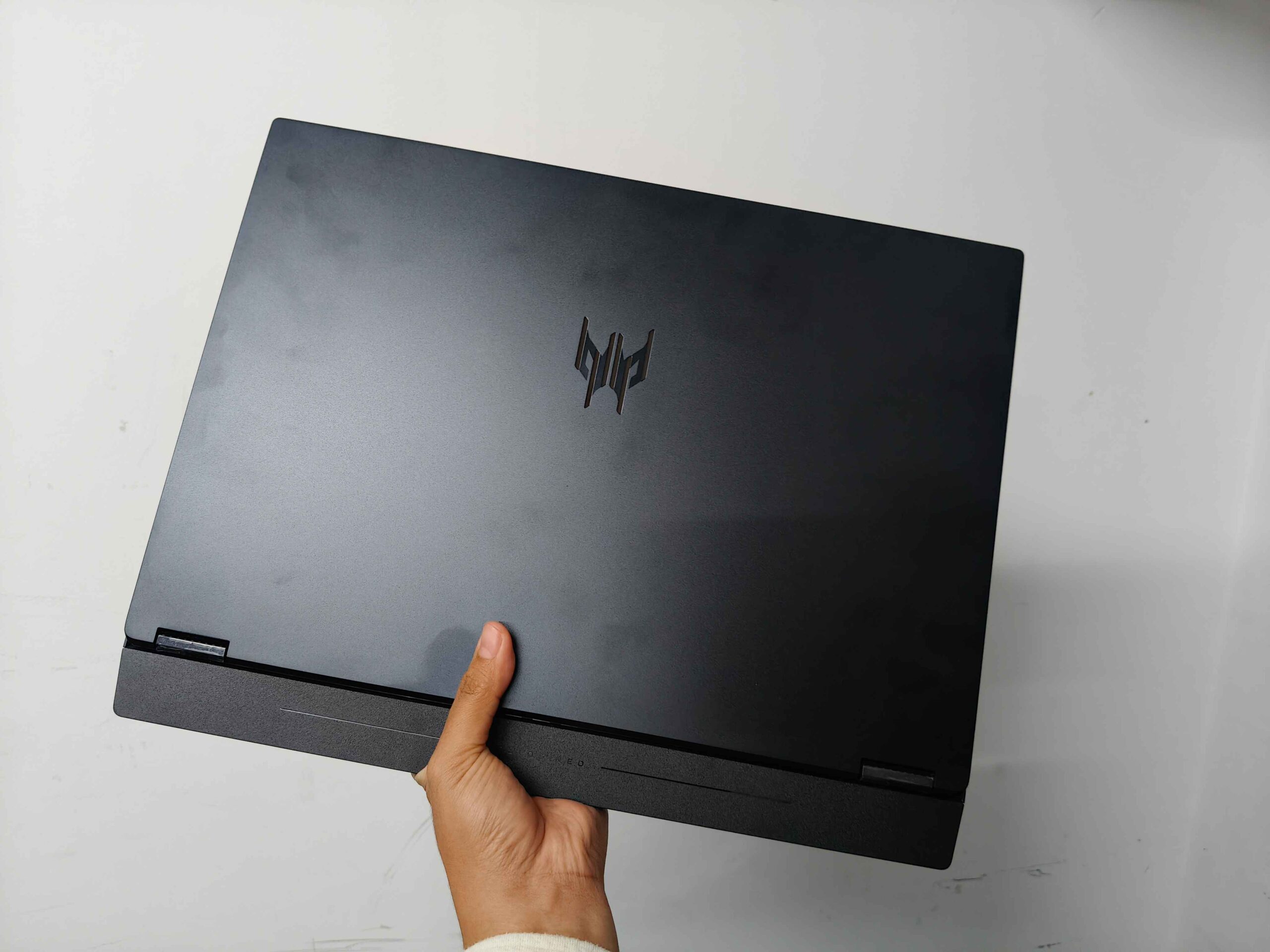 Predator Helios Neo 16S AI banner